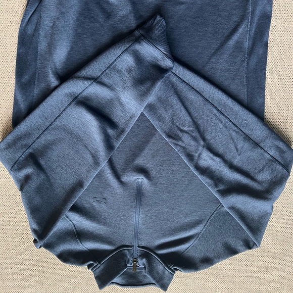 Under Armour 1/4 zip cold gear pullover - Picture 5 of 8